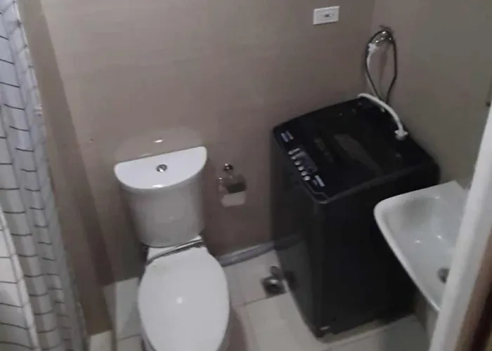 Apartment 1 Br- With Balcony -shore 2 Tw2 - Pasay Moa