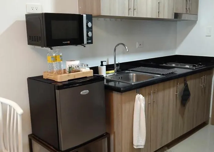 1 Br- With Balcony -shore 2 Tw2 - Pasay Moa Manila