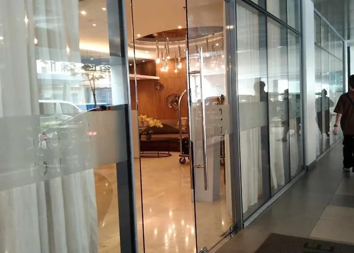 1 Br- With Balcony -shore 2 Tw2 - Pasay Moa Manila